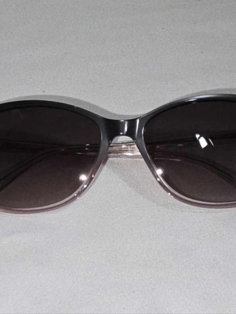 Liz Claiborne L-587/S Sunglasses